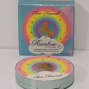 Too Faced Rainbow Strobe Rainbow Effect Highlighte